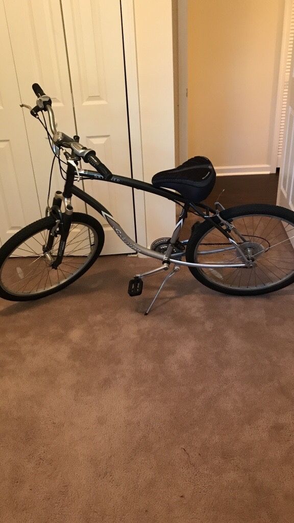 Schwinn Skyliner 21 Speed Hybrid Bike w/ Hi-Ten Comfort Geometry