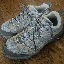 WOMENS MERRELL MOAB HIKING SHOES