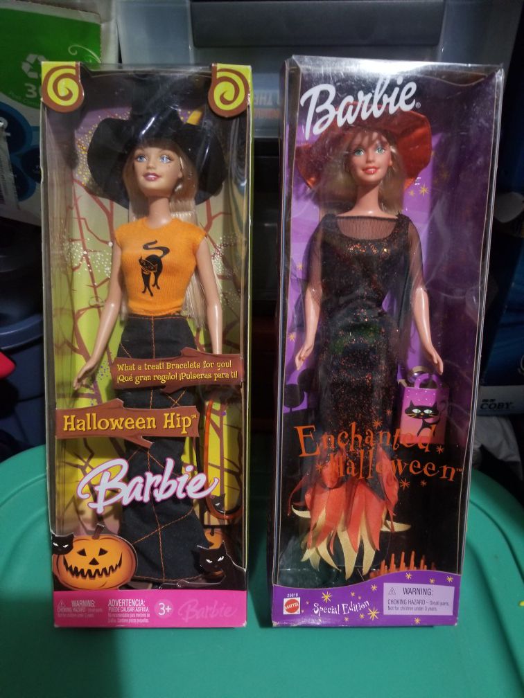 Halloween barbies