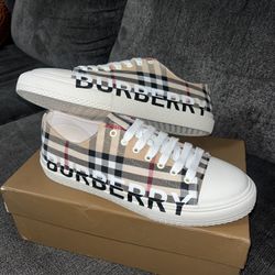 Men’s Buberry Sneakers