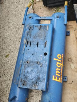 Air compressor tank.