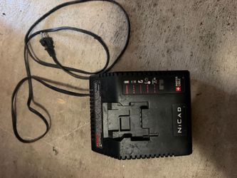 PORTER-CABLE 20V MAX Lithium-Ion Battery Charger