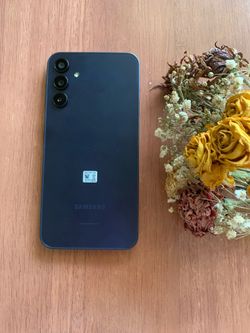 Samsung Galaxy A15 5G ( Unlocked) 128gb Blue color