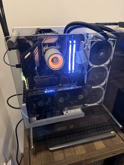 PC AMD Ryzen 7 And Nvidia RTX 3070