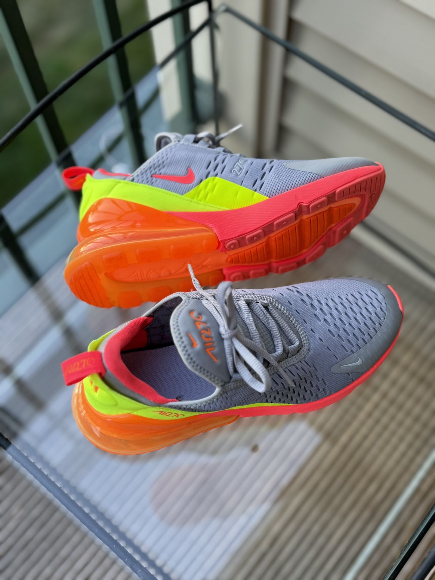Nike Air Max 270 Women’s Size 8 (EU 40) 