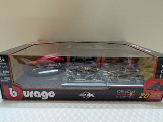 Bburago Oracle Red Bull Racing 1/43 Die-Cast Set