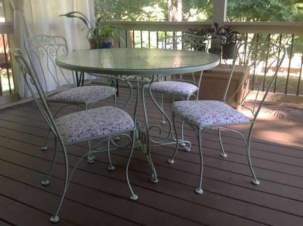 Vintage Lyon Shaw Five Piece Patio Table And Four Chairs For In Vintage Lyon Shaw Five Piece Patio Table And Four Chairs