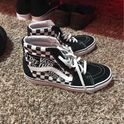 Vans High Top Checkard Brand New 7.5 Mens