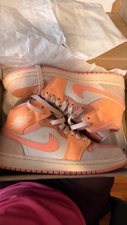 Air Jordan 1 Mid Peach Orange Sneakers 6.5W
