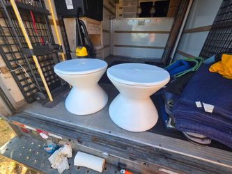 Set of 2 White Hourglass Side Tables / Stools
