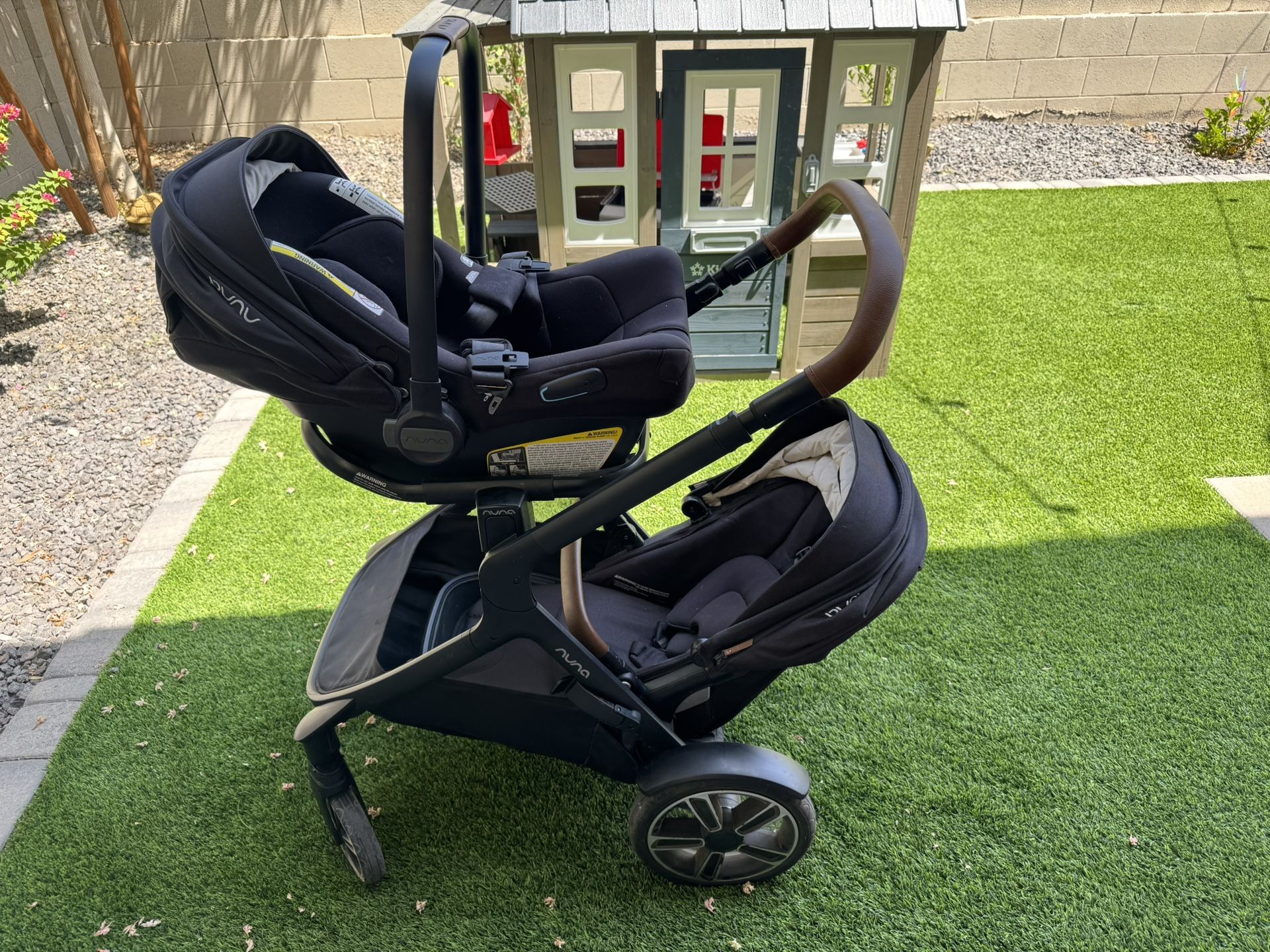 Nuna Demi Grow Double Stroller With Nuna Pipa Lite Rx Car Seat