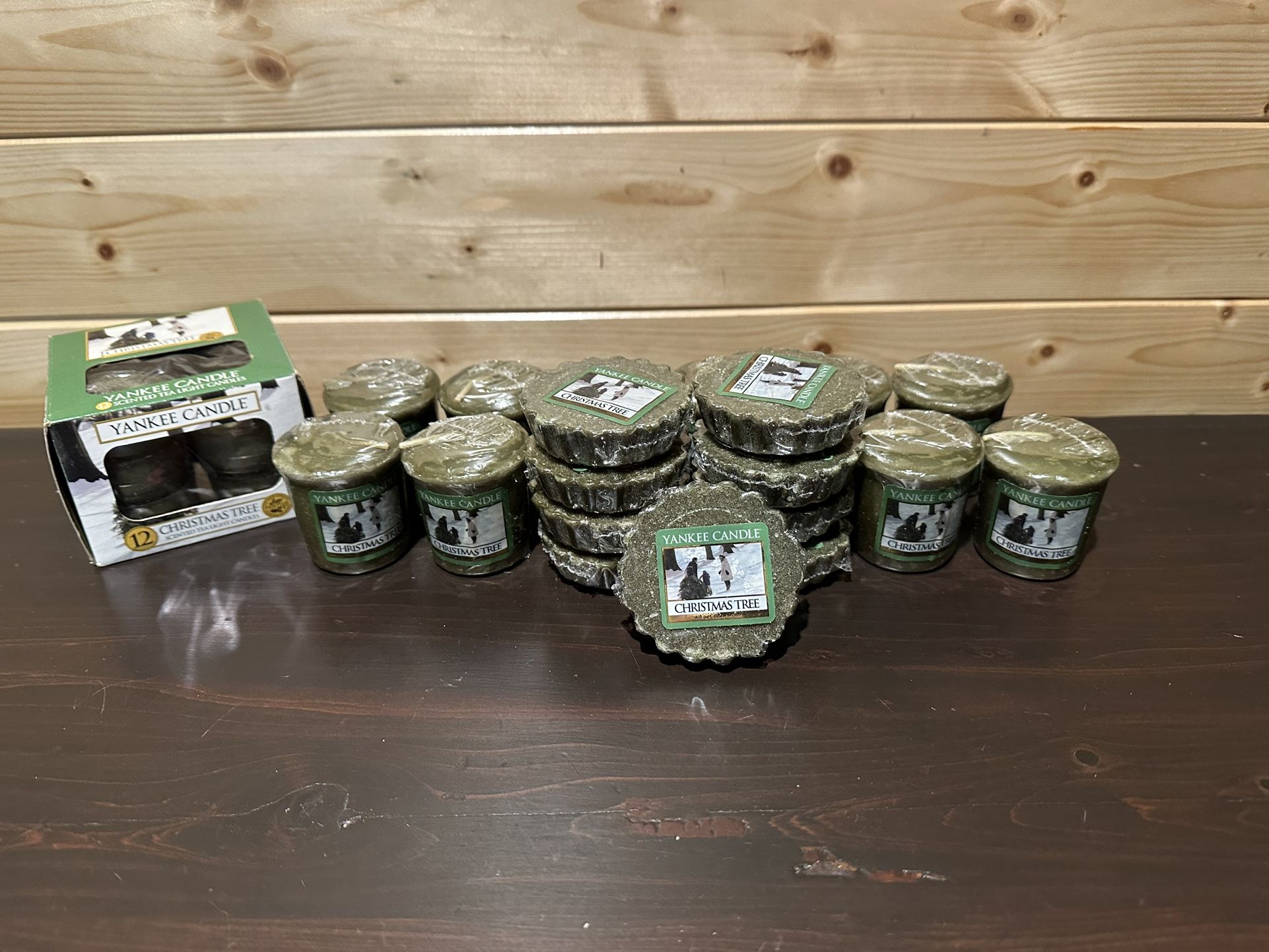 BNWT Yankee Candle Christmas Tree candles and tart warmers.