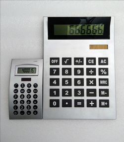 GIANT Desk CALCULATOR Solar Powered
