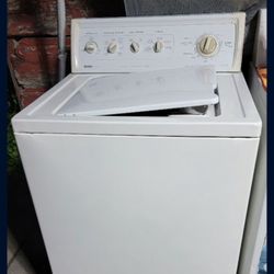 Lavadora Kenmore Heavy Duty Con Garantía Lusiendo Y Trabajando Exelente $300