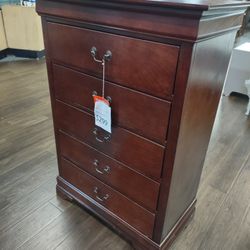 New Solid Wood Chest Of Drawer