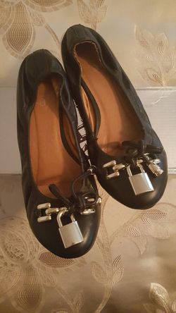 ALDO LADIES BLACK FLATS