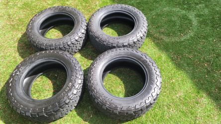 Toyo Open Country M/T 295/65R20 tires