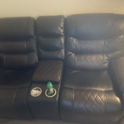 Leather Sectional Couch 