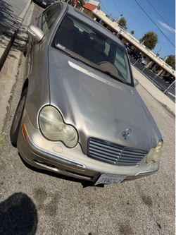 2002 Mercedes-Benz C-Class