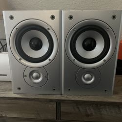 Polk Audio Bookshelf Speakers