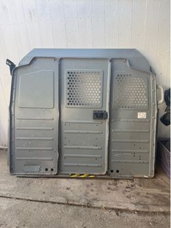 Utility van divider