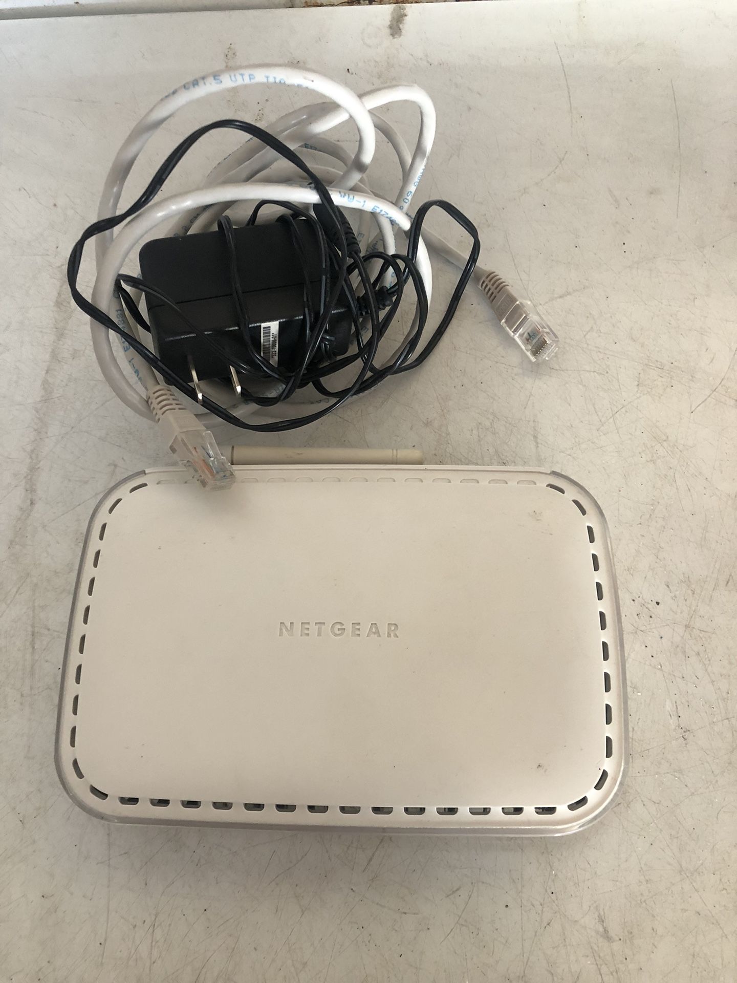Net gear Modem With Power And Data Cables