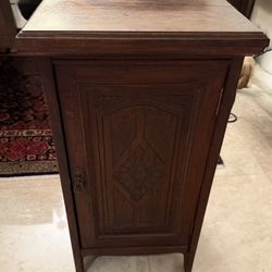 Art deco Small Table 