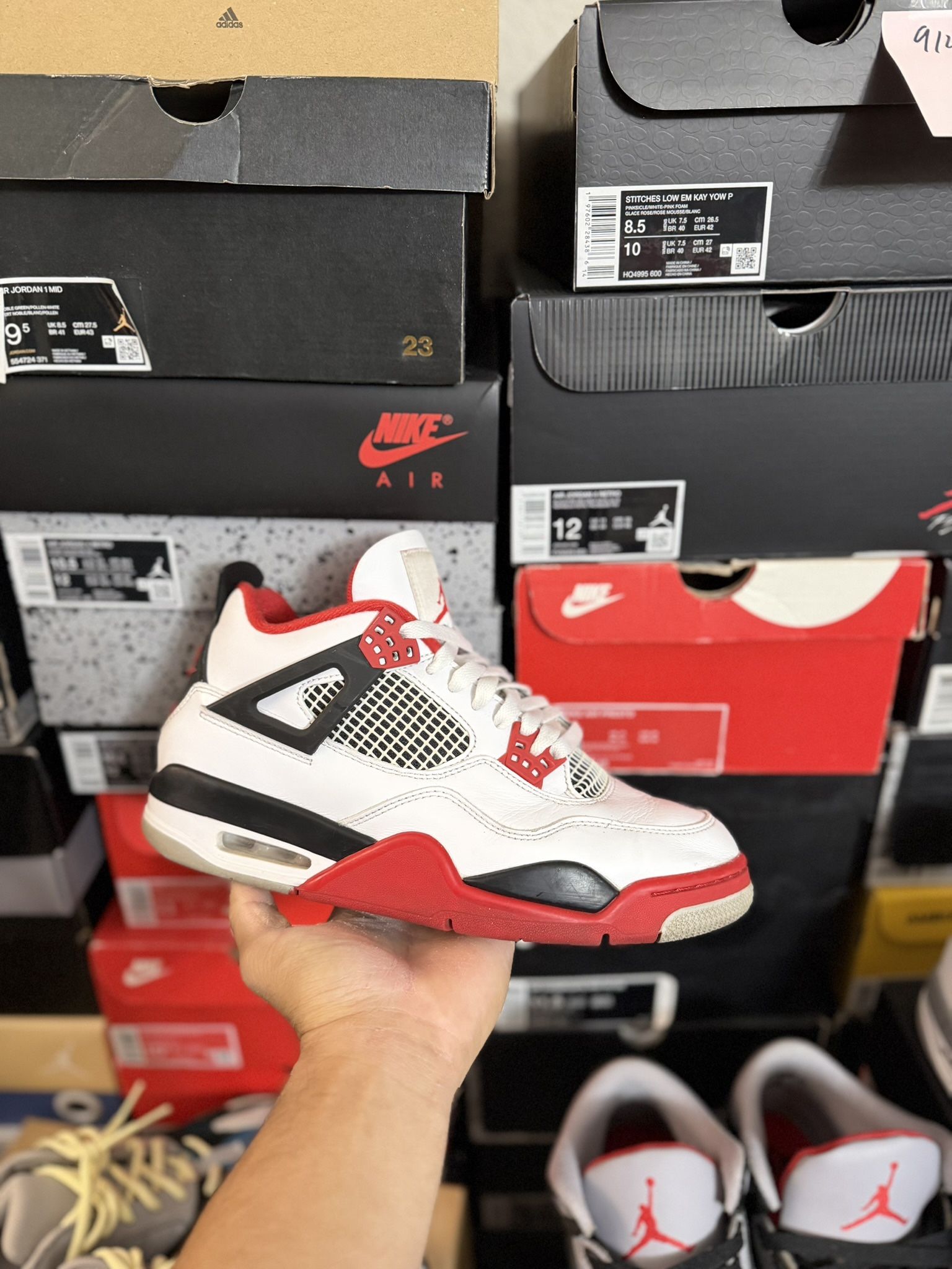 2020 Jordan Fire Red 4s size 9 USED But Clean 