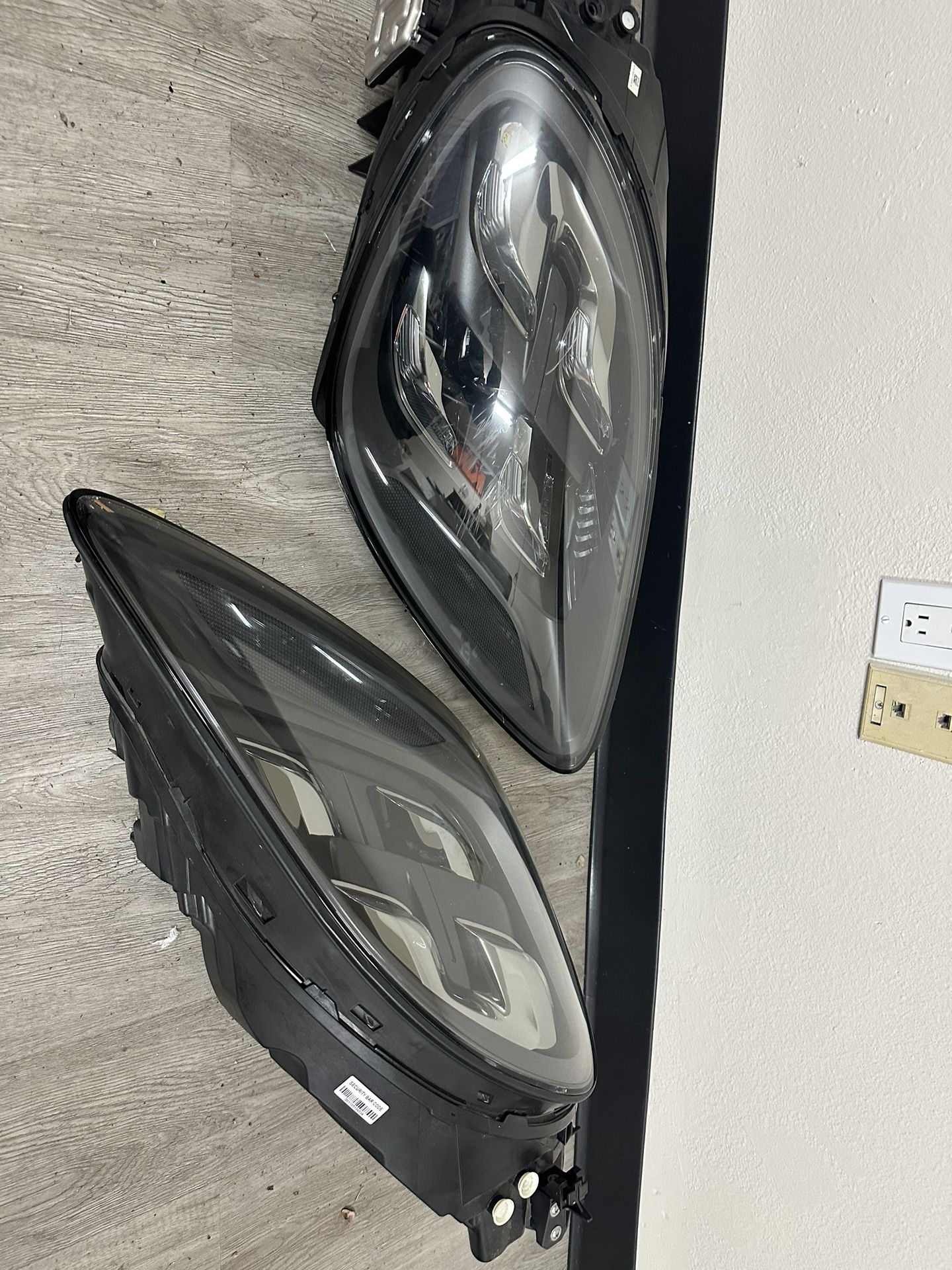 2019 Porsche Cayenne Headlight Right 