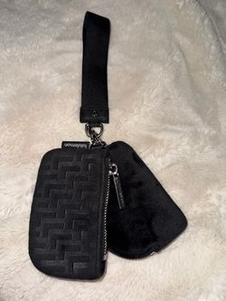 Lululemon wallets pouches