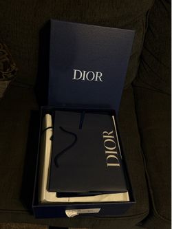Dior B23