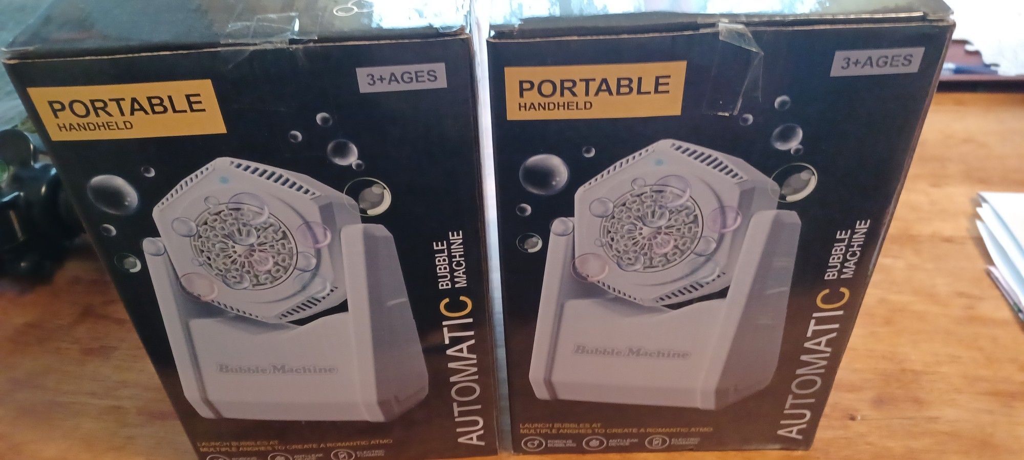 2 Portable Bubble Makers