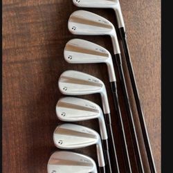Taylor Made P790 Iron Set