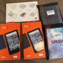 2 Amazon Fire 7 - 16gb With Cases And Screen Protectors