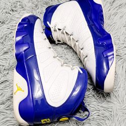 Size 11 Air Jordan 9 Retro "KOBE BRYANT PE" 2016  302370-121.
