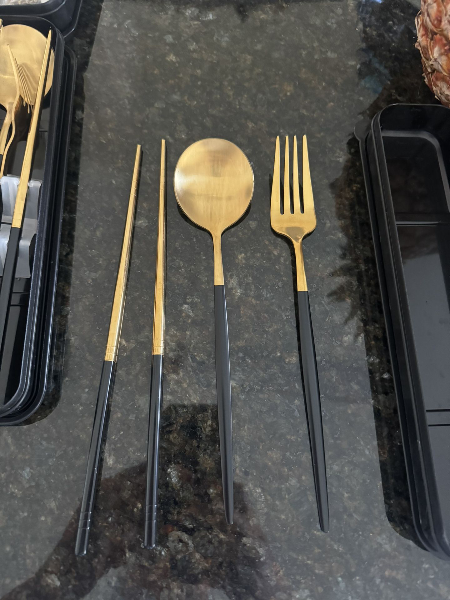Set Of 4 Pieces Of Spoon , Fork  And Chopsticks