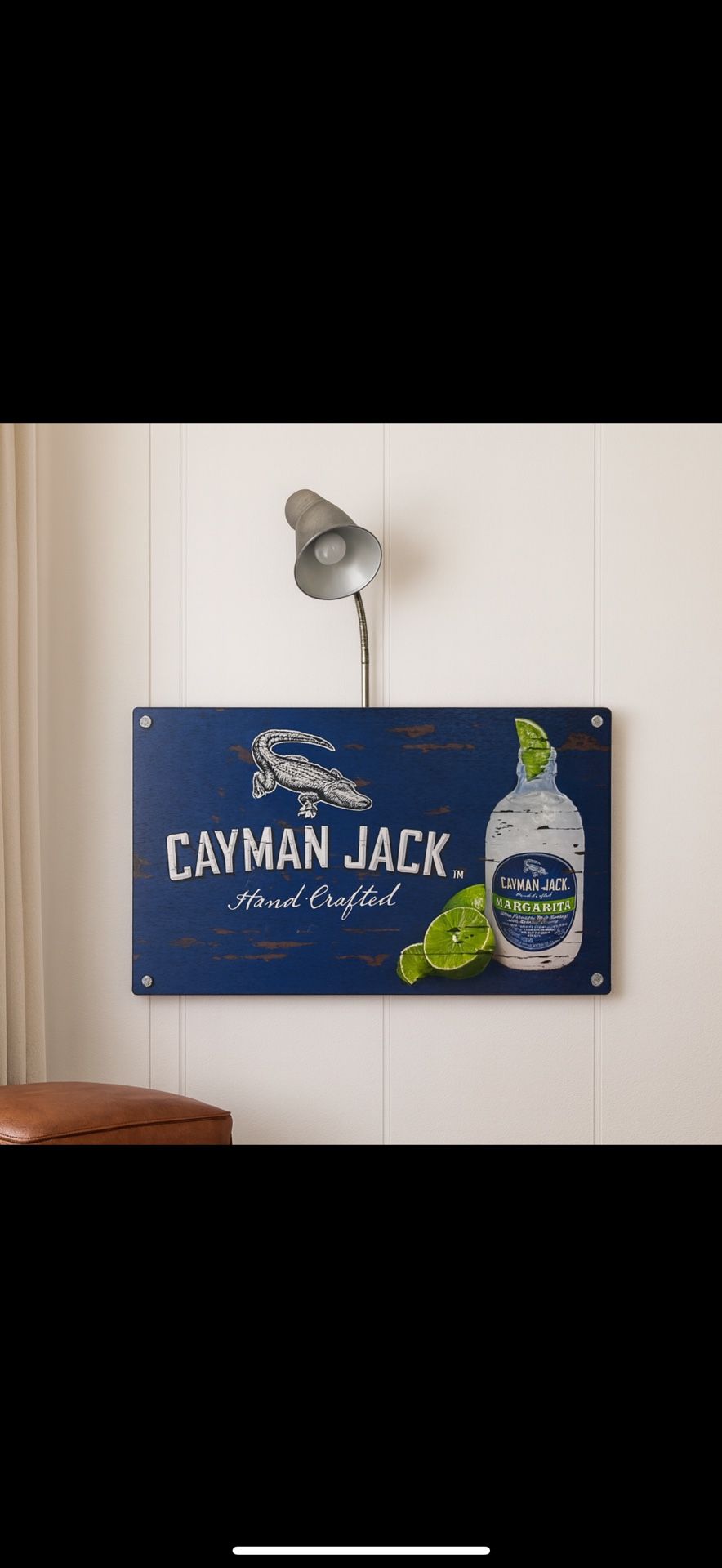 Cayman Jack, Light Sign