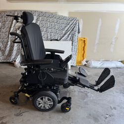 Quantum Electric Wheel Chair - Quadriplegic 
