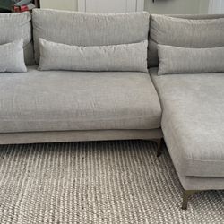 Sectional Sofa 