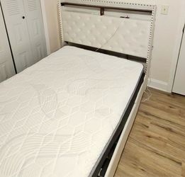 Full Size bed and bed frame