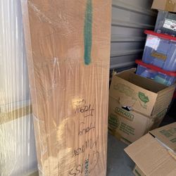 Lululemon – Smart Home Gym & Fitness Studio (Like New,