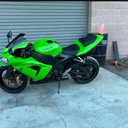 2005 Kawasaki Zx10r