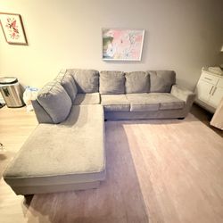 Grey 2 Piece Sectional W/ Queen Pull Out Bed 