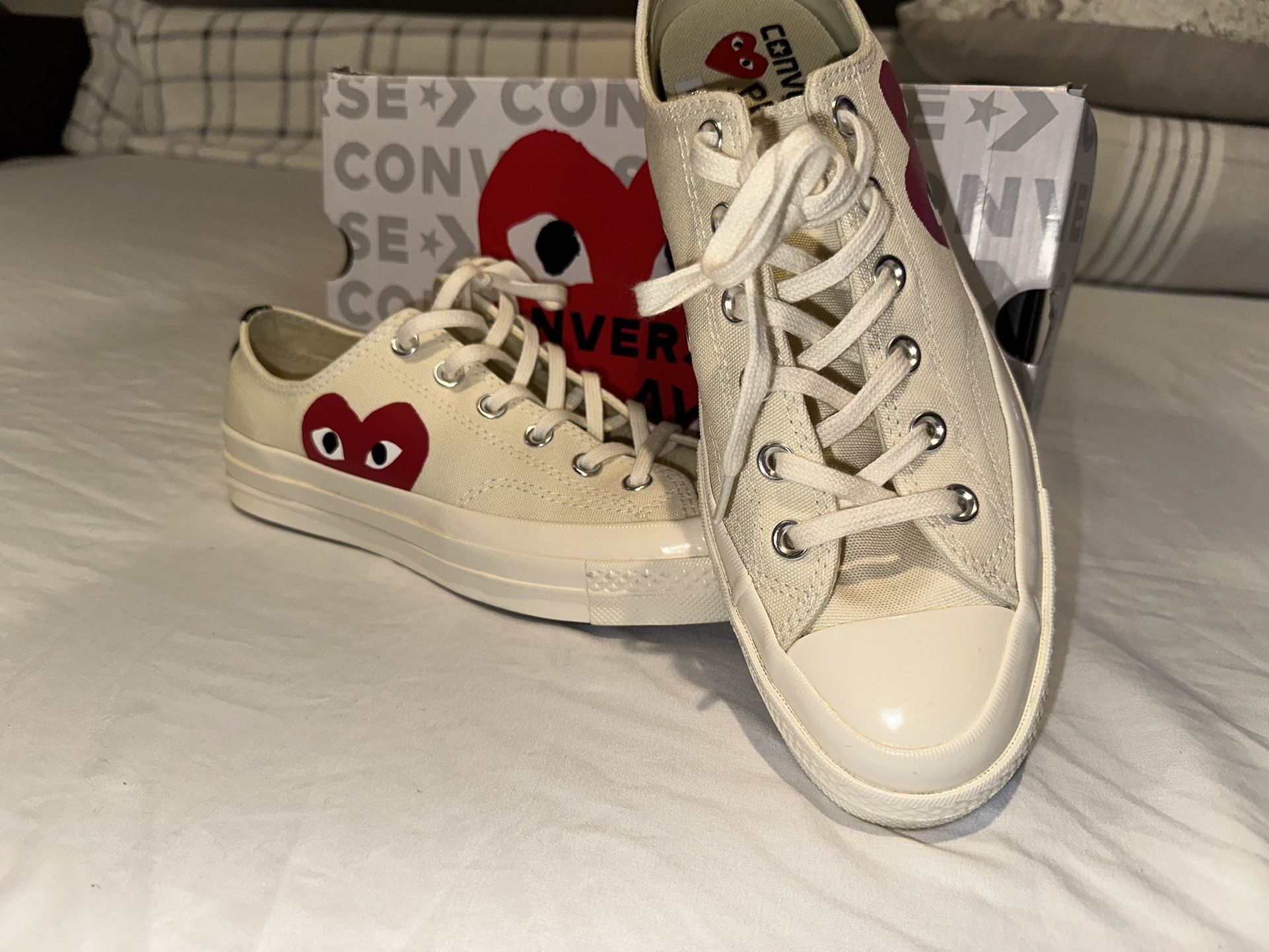 CDG Converse (White 8.5 Men)