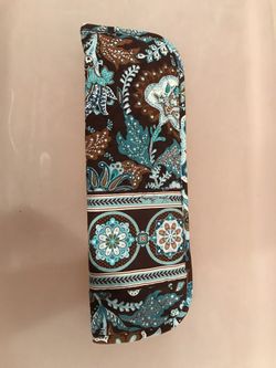 Vera Bradley curling iron sleeve