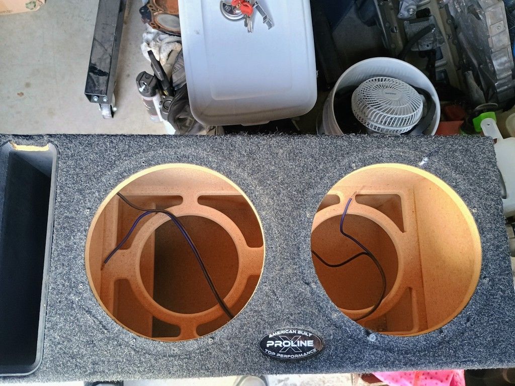 W7 10 Inch Sub Box