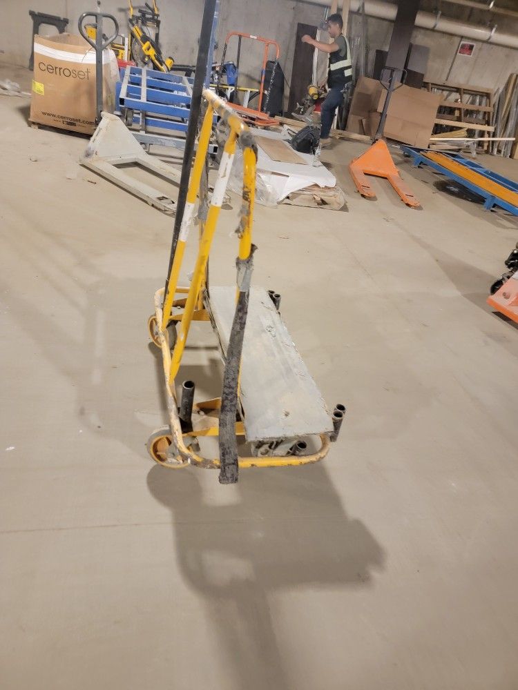 dolly car Drywall