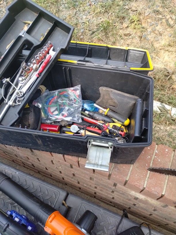 Tool Saws And Tool Boxes