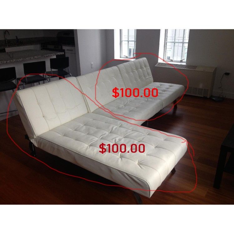 Futón convertible puede servir como cama o sofá