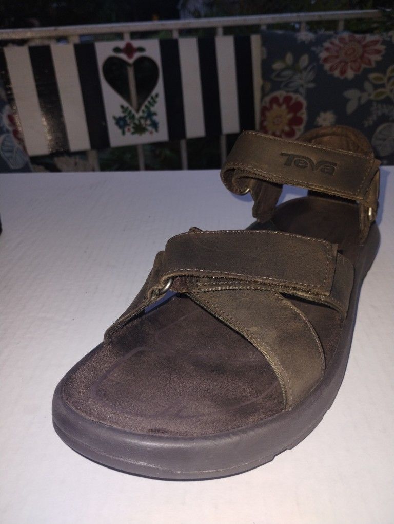 (Size 11) New, Teva Men's Langdon Leather Sandals - Walnut 1006326 Limited Edition